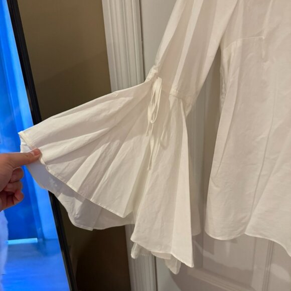 EUC 1 state womens blouse - Picture 3 of 7